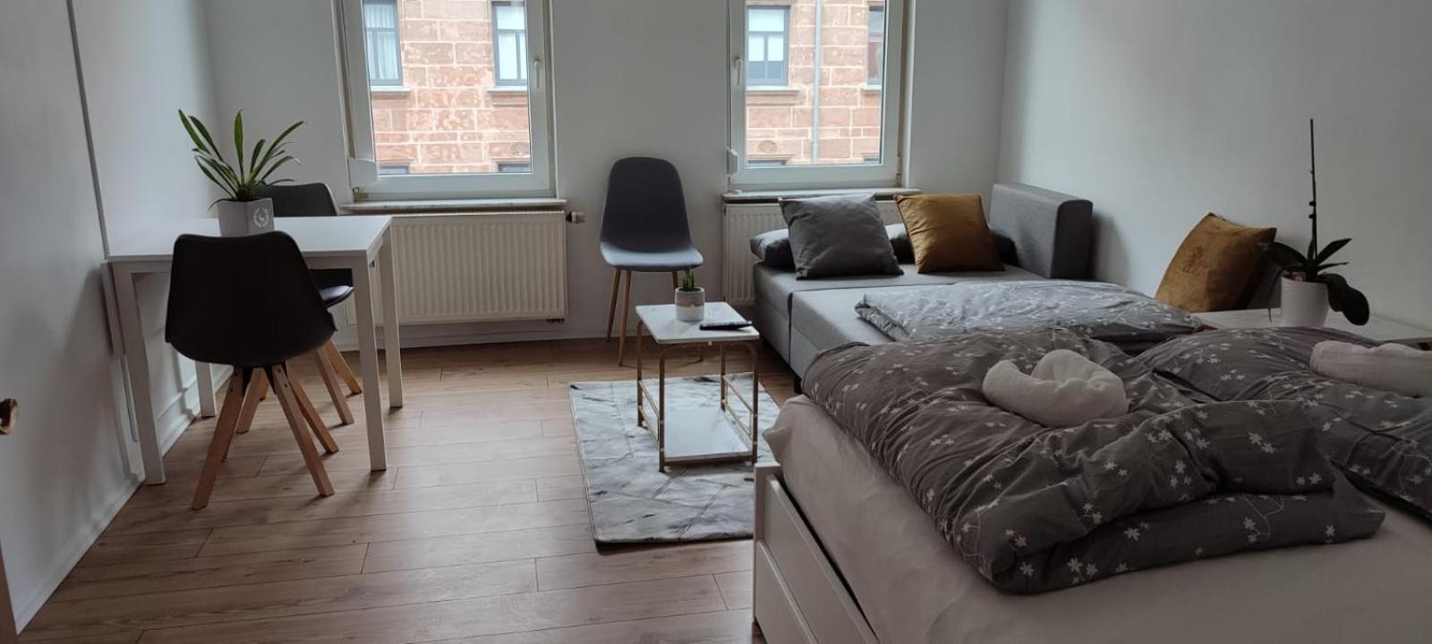 Privatzimmer-2 In Ruhiger Lage 9Min Von Hbh Nürnberg Eksteriør billede