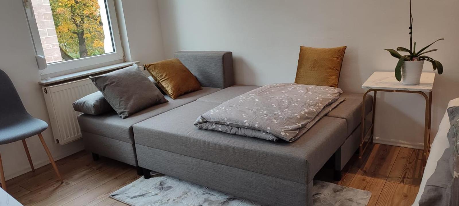 Privatzimmer-2 In Ruhiger Lage 9Min Von Hbh Nürnberg Eksteriør billede